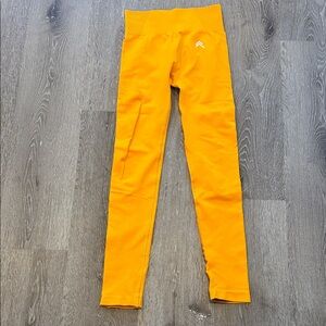 Orange Oner active leggings